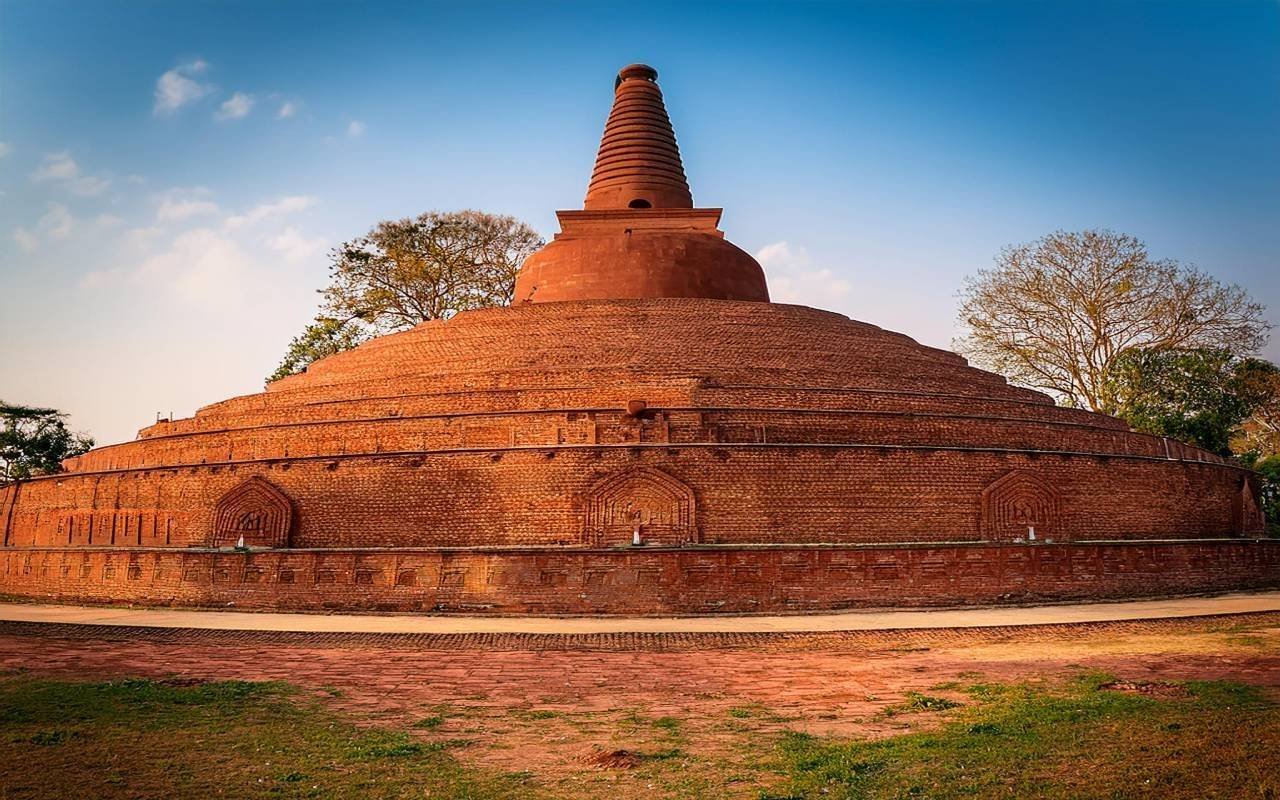 Kesaria Bodh Stupa: The Largest Buddhist Stupa in the World